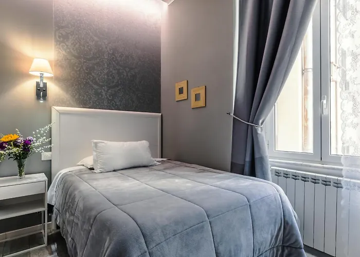 Bed And 4* Roma