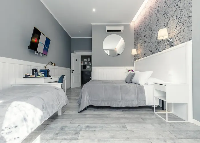 Affittacamere Bed And 4*