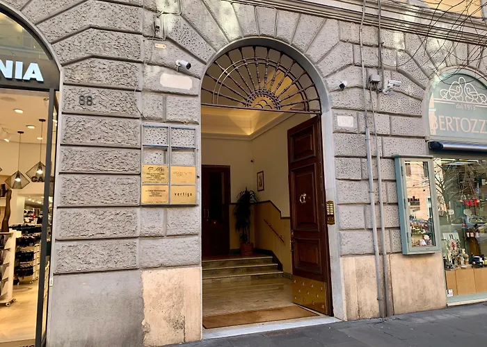 Bed And 4* Roma